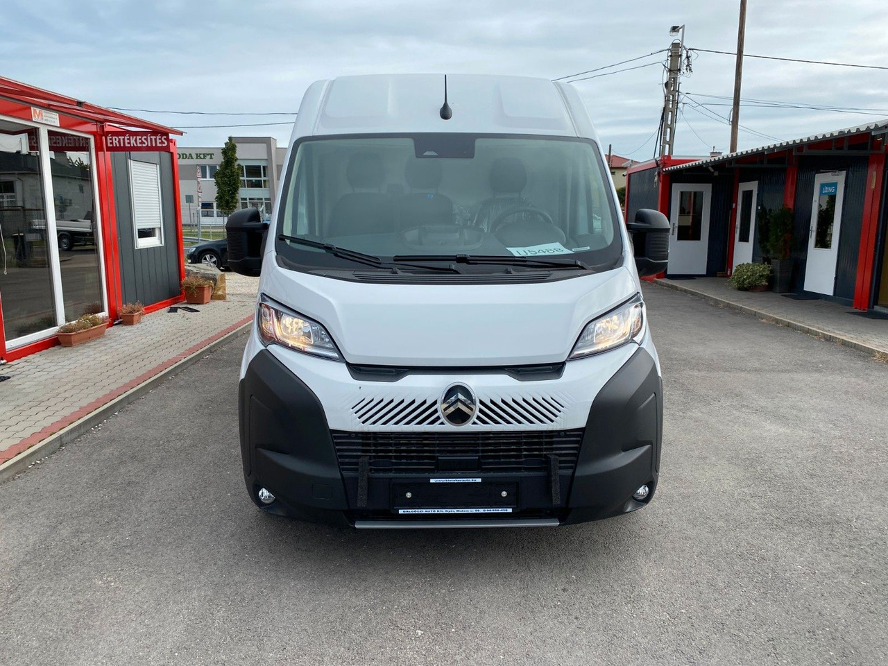 Citroën Jumper Kasten Hochraum 35 L4H2 Heavy BlueHDi 180 - Refrigerated delivery van: picture 2 Citroën Jumper Kasten Hochraum 35 L4H2 Heavy BlueHDi 180 - Refrigerated delivery van: picture 2