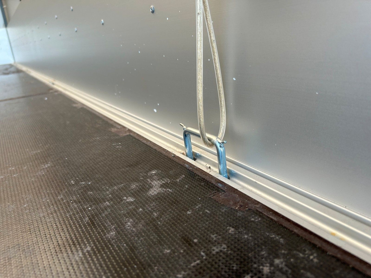 Fiat DUCATO XLWB MAXI Pritsche+Plane - Curtain side van: picture 4 Fiat DUCATO XLWB MAXI Pritsche+Plane - Curtain side van: picture 4