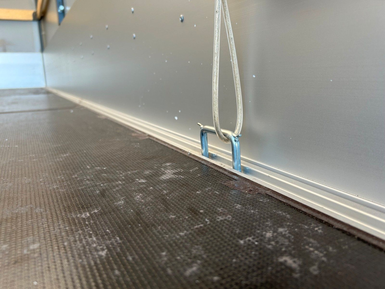 Fiat DUCATO XLWB MAXI Pritsche+Plane - Curtain side van: picture 3 Fiat DUCATO XLWB MAXI Pritsche+Plane - Curtain side van: picture 3