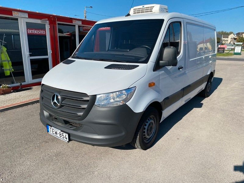 Mercedes-Benz Sprinter III Kasten FWD 211/215 CDI FWD L2 - Refrigerated delivery van: picture 2 Mercedes-Benz Sprinter III Kasten FWD 211/215 CDI FWD L2 - Refrigerated delivery van: picture 2
