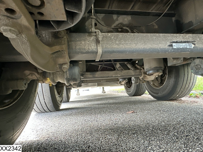 Curtainsider semi-trailer Fruehauf Tautliner Dhollandia: picture 10 Curtainsider semi-trailer Fruehauf Tautliner Dhollandia: picture 10