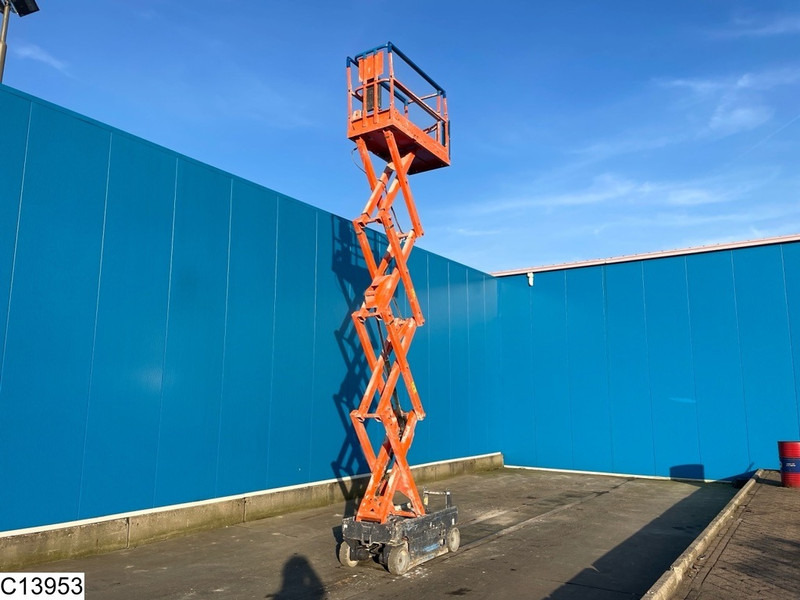 Genie GS1932 7.8M, 227KG, 322h - Scissor lift: picture 5 Genie GS1932 7.8M, 227KG, 322h - Scissor lift: picture 5