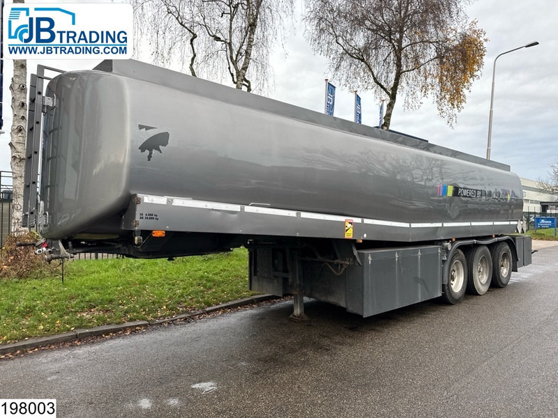 Hage und Knapp 40.000 Liter, 6 Comp, ADR - Tanker semi-trailer: picture 1 Hage und Knapp 40.000 Liter, 6 Comp, ADR - Tanker semi-trailer: picture 1