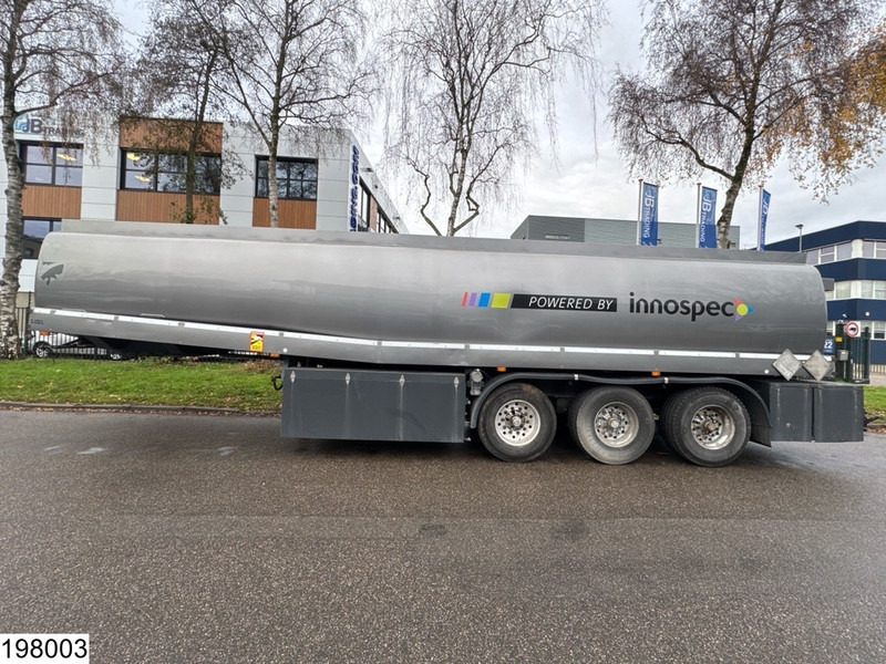Hage und Knapp 40.000 Liter, 6 Comp, ADR - Tanker semi-trailer: picture 2 Hage und Knapp 40.000 Liter, 6 Comp, ADR - Tanker semi-trailer: picture 2