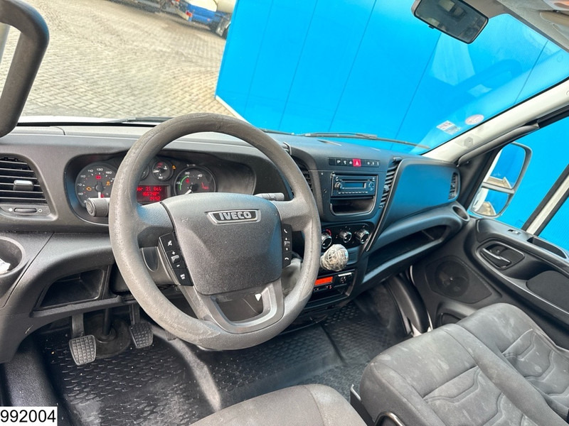 Iveco Daily 65-140 CNG EURO 6, CNG, Leaf suspension, Manual - Box truck: picture 5 Iveco Daily 65-140 CNG EURO 6, CNG, Leaf suspension, Manual - Box truck: picture 5