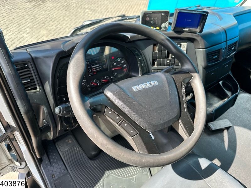 Iveco Stralis 360 8x4, EURO 6, Palfinger, Remote, Steel suspenion - Dropside/ Flatbed truck, Crane truck: picture 5 Iveco Stralis 360 8x4, EURO 6, Palfinger, Remote, Steel suspenion - Dropside/ Flatbed truck, Crane truck: picture 5