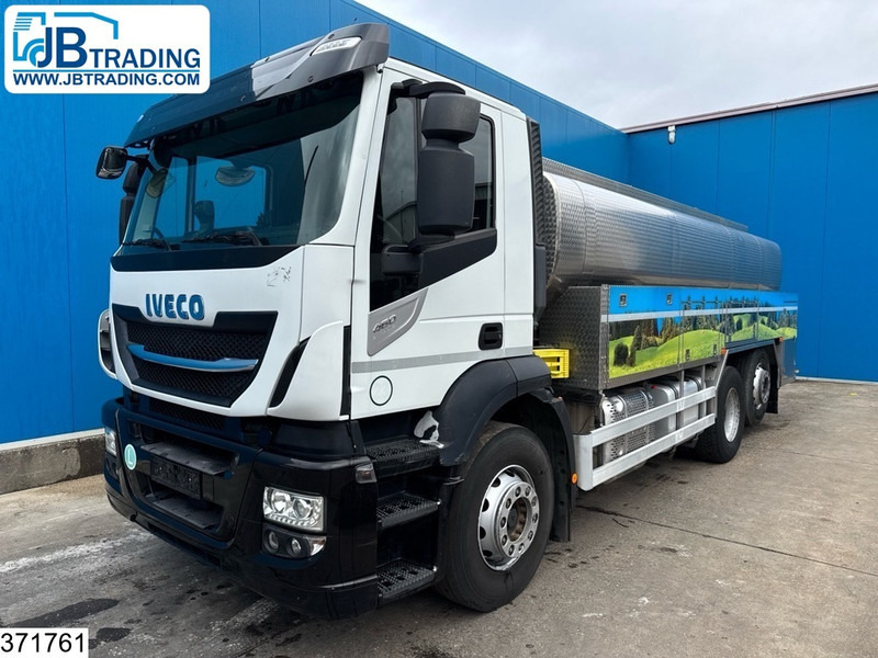 Iveco Stralis 460 6x2, EURO 6, 15,900 litres, Milk, Retarder, Lenk - Tanker truck: picture 1 Iveco Stralis 460 6x2, EURO 6, 15,900 litres, Milk, Retarder, Lenk - Tanker truck: picture 1