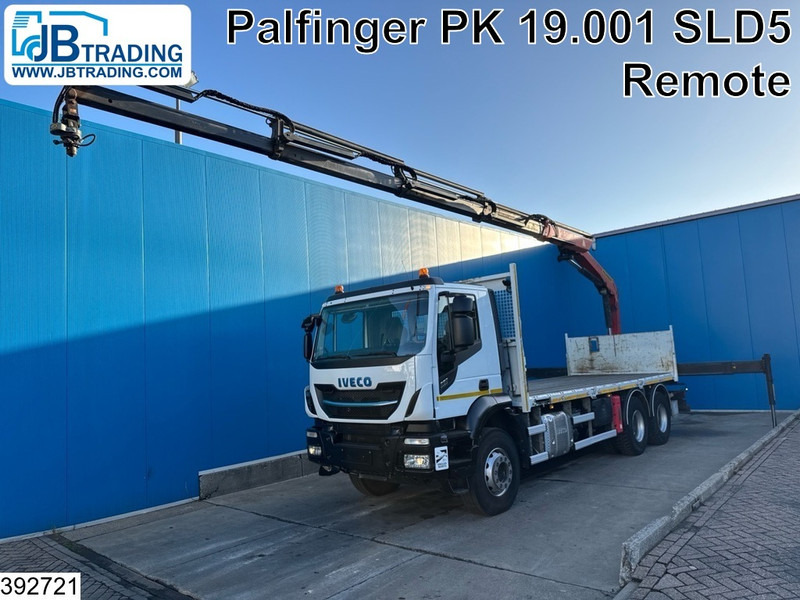 Iveco Trakker 360 6x4, EURO 6, Palfinger, Remote - Dropside/ Flatbed truck, Crane truck: picture 1 Iveco Trakker 360 6x4, EURO 6, Palfinger, Remote - Dropside/ Flatbed truck, Crane truck: picture 1