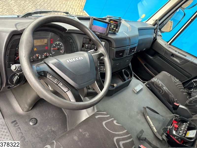 Iveco Trakker 360 6x4, EURO 6, Steelsuspension, Hub reduction - Dropside/ Flatbed truck: picture 4 Iveco Trakker 360 6x4, EURO 6, Steelsuspension, Hub reduction - Dropside/ Flatbed truck: picture 4