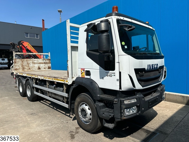 Iveco Trakker 410 6X4, EURO 6, Retarder, Palfinger - Dropside/ Flatbed truck, Crane truck: picture 3 Iveco Trakker 410 6X4, EURO 6, Retarder, Palfinger - Dropside/ Flatbed truck, Crane truck: picture 3
