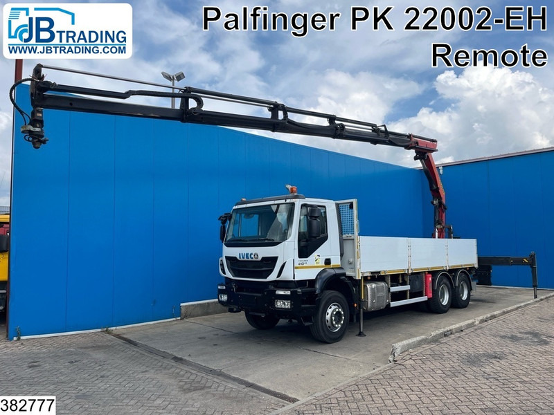 Iveco Trakker 410 6x4, EURO 6, Retarder, Palfinger, Remote - Dropside/ Flatbed truck, Crane truck: picture 1 Iveco Trakker 410 6x4, EURO 6, Retarder, Palfinger, Remote - Dropside/ Flatbed truck, Crane truck: picture 1