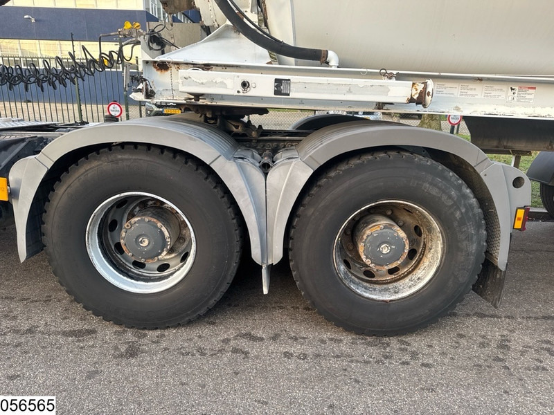 Leasing of Liebherr Betonmixer 6x4, EURO 5, 10m3 Liebherr Betonmixer 6x4, EURO 5, 10m3: picture 11 Leasing of Liebherr Betonmixer 6x4, EURO 5, 10m3 Liebherr Betonmixer 6x4, EURO 5, 10m3: picture 11