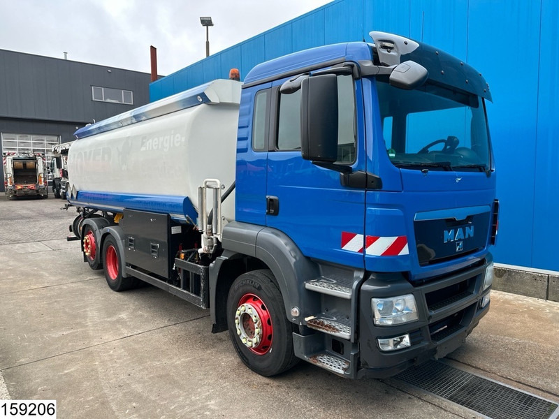 MAN TGS 26 320 6X2, EURO 5, ADR, 18.950 Liter, 4 COMP - Tanker truck: picture 3 MAN TGS 26 320 6X2, EURO 5, ADR, 18.950 Liter, 4 COMP - Tanker truck: picture 3
