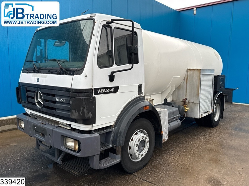 Mercedes-Benz 1824 13018 litres, LPG GPL, Gas tank, Leaf suspension - Tanker truck: picture 1 Mercedes-Benz 1824 13018 litres, LPG GPL, Gas tank, Leaf suspension - Tanker truck: picture 1