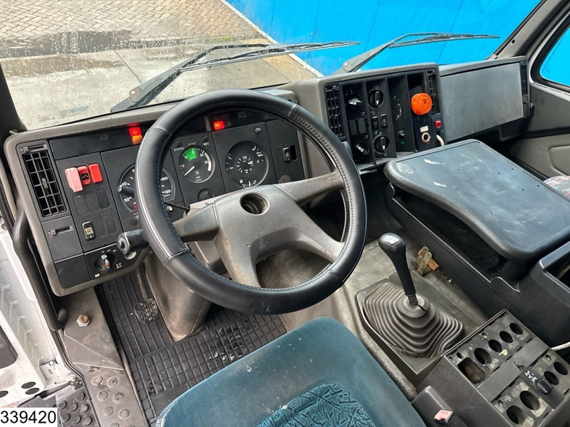 Mercedes-Benz 1824 13018 litres, LPG GPL, Gas tank, Leaf suspension - Tanker truck: picture 5 Mercedes-Benz 1824 13018 litres, LPG GPL, Gas tank, Leaf suspension - Tanker truck: picture 5