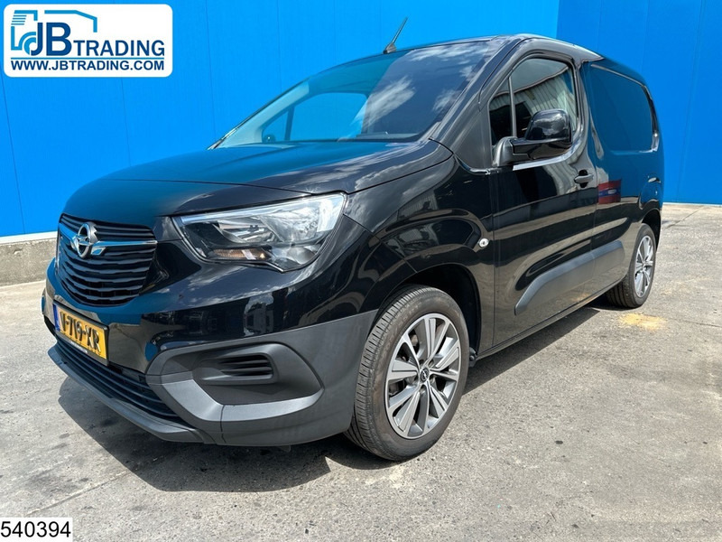 Panel van Opel COMBO 1.5 Combo EURO 6: picture 1