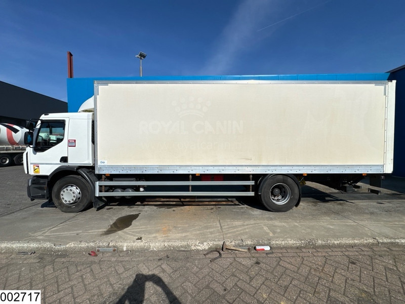 Renault D 19 280 EURO 5 - Box truck: picture 3 Renault D 19 280 EURO 5 - Box truck: picture 3