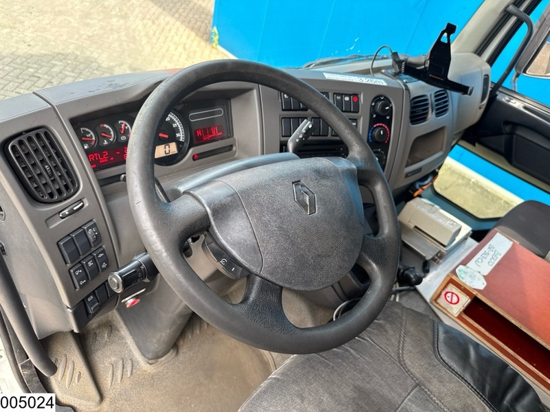 Renault Midlum 270 EURO 5, ADR, FUEL, 13.390 Liter, 4 Comp. - Tanker truck: picture 5 Renault Midlum 270 EURO 5, ADR, FUEL, 13.390 Liter, 4 Comp. - Tanker truck: picture 5