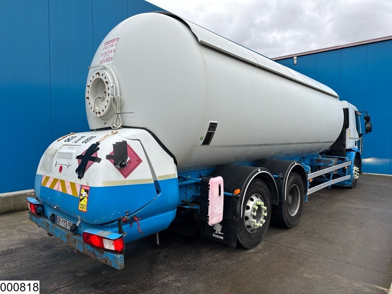 Renault Premium 320 Dxi 6x2, 28752 Liter, LPG GPL, Gastank, Retarder - Tanker truck: picture 2 Renault Premium 320 Dxi 6x2, 28752 Liter, LPG GPL, Gastank, Retarder - Tanker truck: picture 2