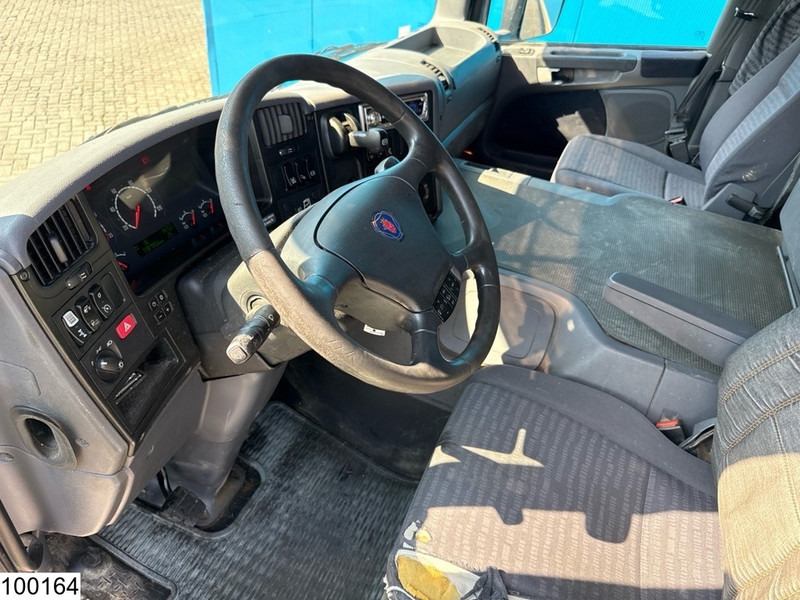 Scania P 270 EURO 3, 3p, Dhollandia - Curtain side truck: picture 5 Scania P 270 EURO 3, 3p, Dhollandia - Curtain side truck: picture 5