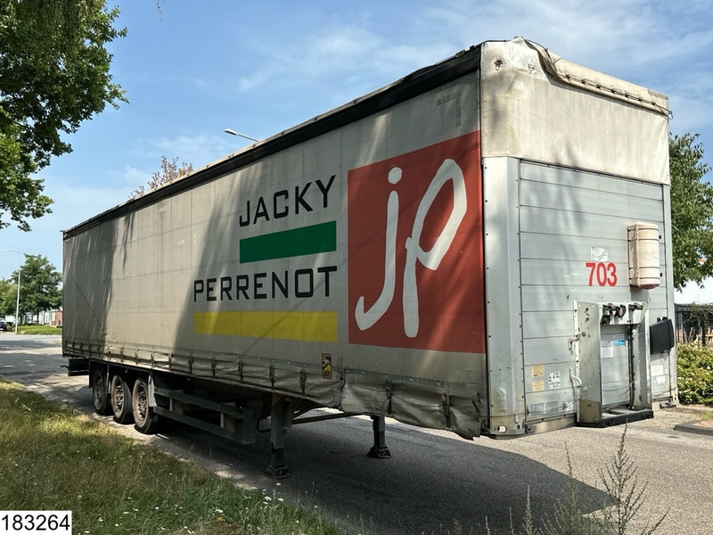 Schmitz Cargobull Tautliner - Curtainsider semi-trailer: picture 4 Schmitz Cargobull Tautliner - Curtainsider semi-trailer: picture 4