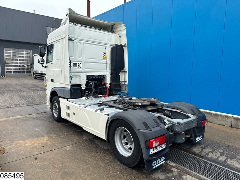 DAF XF 460 EURO 6, Hydraulic - Tractor unit: picture 4 DAF XF 460 EURO 6, Hydraulic - Tractor unit: picture 4
