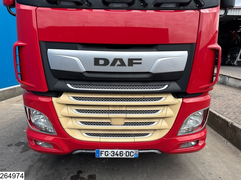 Tractor unit DAF XF 480 EURO 6, Retarder, PTO, Standairco, defects: picture 13