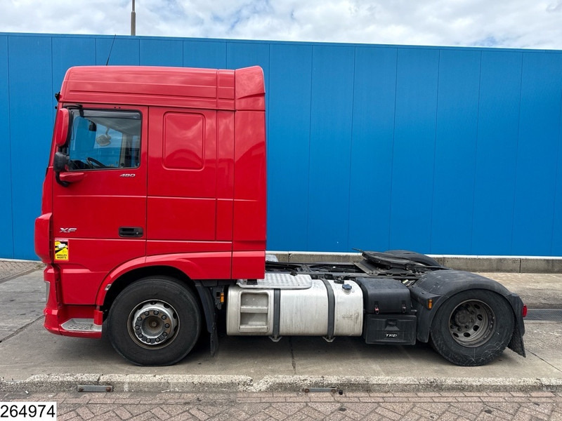 Tractor unit DAF XF 480 EURO 6, Retarder, PTO, Standairco, defects: picture 12