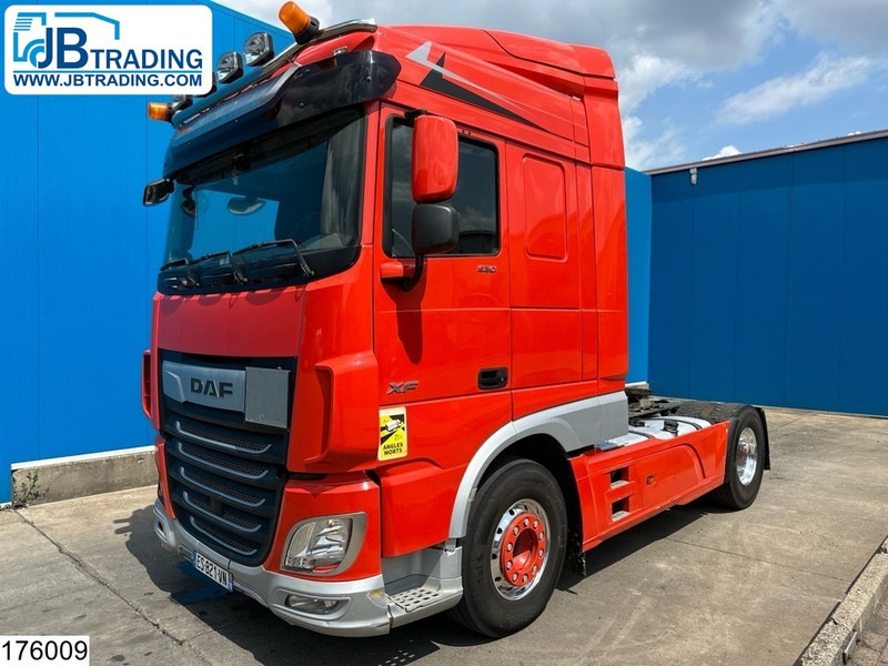 DAF XF 530 EURO 6, Retarder, Hydraulic, Standairco - Tractor unit: picture 1 DAF XF 530 EURO 6, Retarder, Hydraulic, Standairco - Tractor unit: picture 1