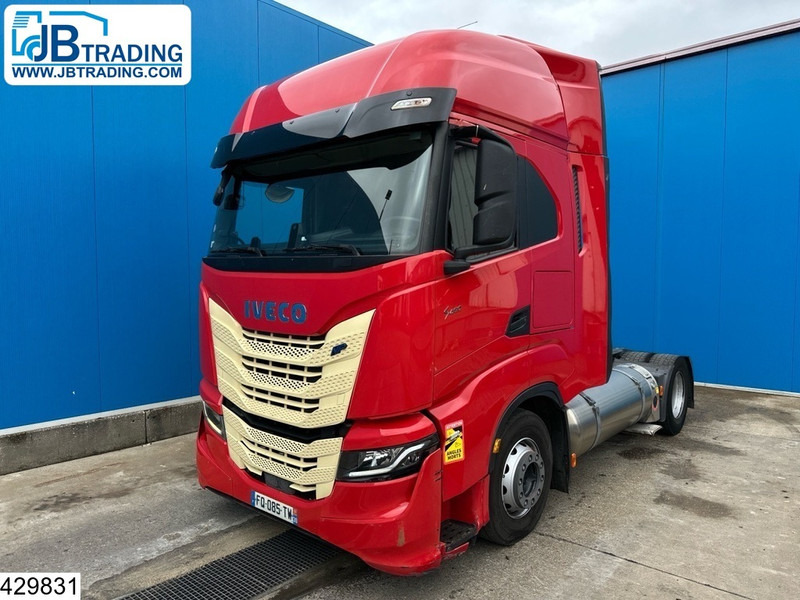 Iveco S way 460 LNG, EURO 6, Retarder - Tractor unit: picture 1 Iveco S way 460 LNG, EURO 6, Retarder - Tractor unit: picture 1