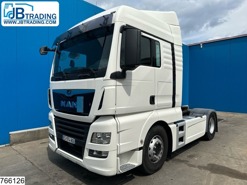 MAN TGX 18 460 EURO 6, Retarder - Tractor unit: picture 1 MAN TGX 18 460 EURO 6, Retarder - Tractor unit: picture 1