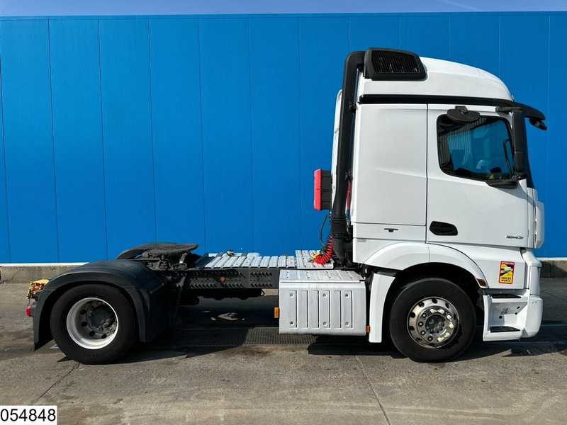 Tractor unit Mercedes-Benz Actros 1843 EURO 6, Retarder, PTO: picture 12 Tractor unit Mercedes-Benz Actros 1843 EURO 6, Retarder, PTO: picture 12