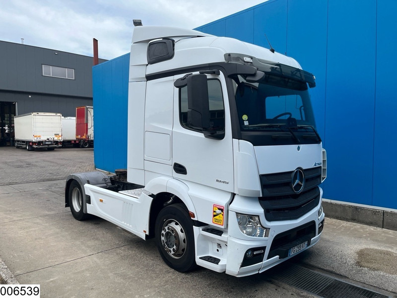 Mercedes-Benz Actros 1845 EURO 6 - Tractor unit: picture 2 Mercedes-Benz Actros 1845 EURO 6 - Tractor unit: picture 2
