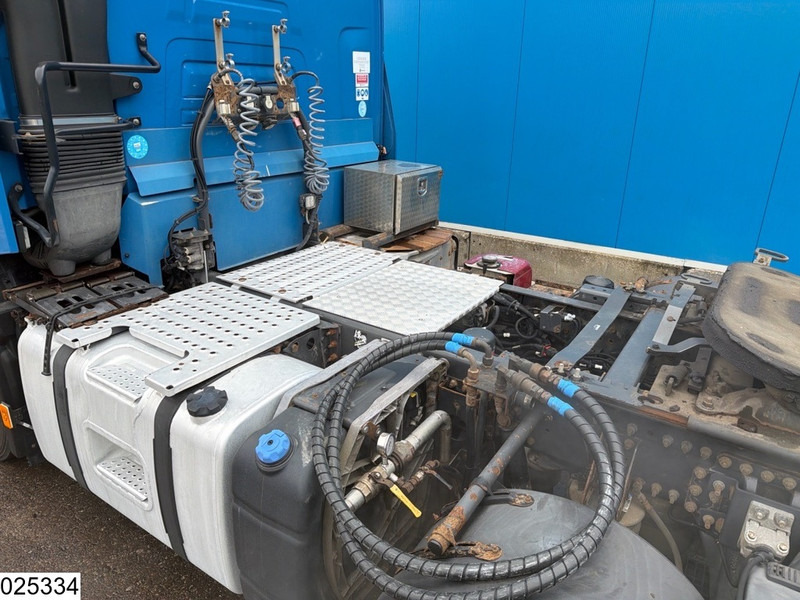 Renault T 460 RHD, 6x2, PTO, Hydrauliek, Compressor - Tractor unit: picture 2 Renault T 460 RHD, 6x2, PTO, Hydrauliek, Compressor - Tractor unit: picture 2