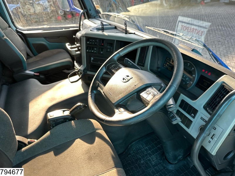 Volvo FM 460 6x2, EURO 6, PTO, RHD - Tractor unit: picture 5 Volvo FM 460 6x2, EURO 6, PTO, RHD - Tractor unit: picture 5