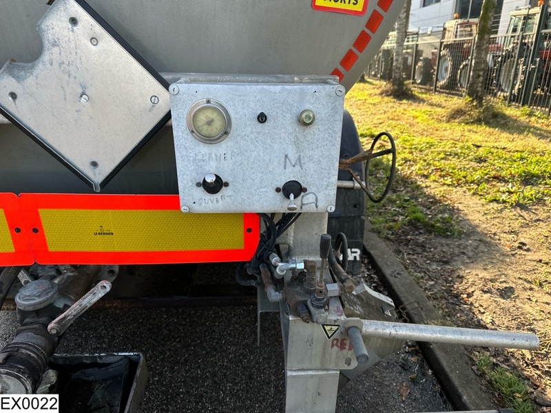 Leasing of Trailor Bitum 34120 Liter, 1 Compartment Trailor Bitum 34120 Liter, 1 Compartment: picture 9