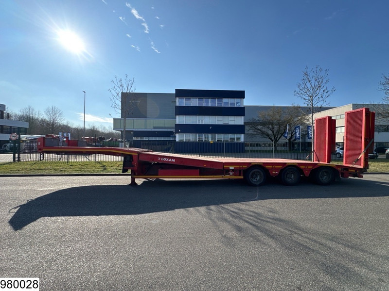 Verem Lowbed 45,000KG, Steering axle, Hydraulic, Winch - Low loader semi-trailer: picture 2 Verem Lowbed 45,000KG, Steering axle, Hydraulic, Winch - Low loader semi-trailer: picture 2