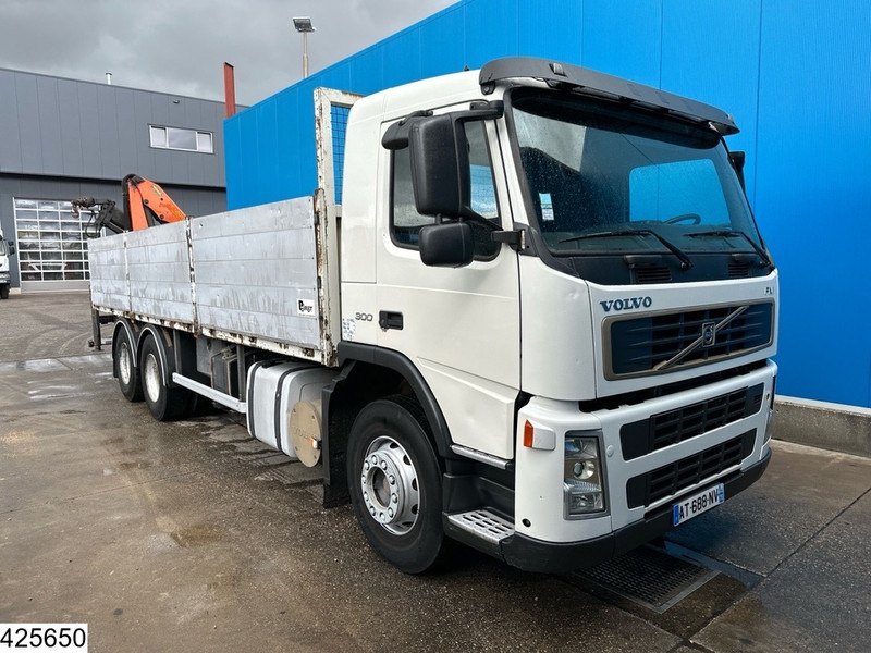 Volvo FM 300 6 X 2, Manual, Steel suspension, Palfinger - Dropside/ Flatbed truck, Crane truck: picture 3 Volvo FM 300 6 X 2, Manual, Steel suspension, Palfinger - Dropside/ Flatbed truck, Crane truck: picture 3