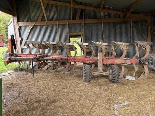 Gregoire Besson RWB9 - Plough: picture 1 Gregoire Besson RWB9 - Plough: picture 1
