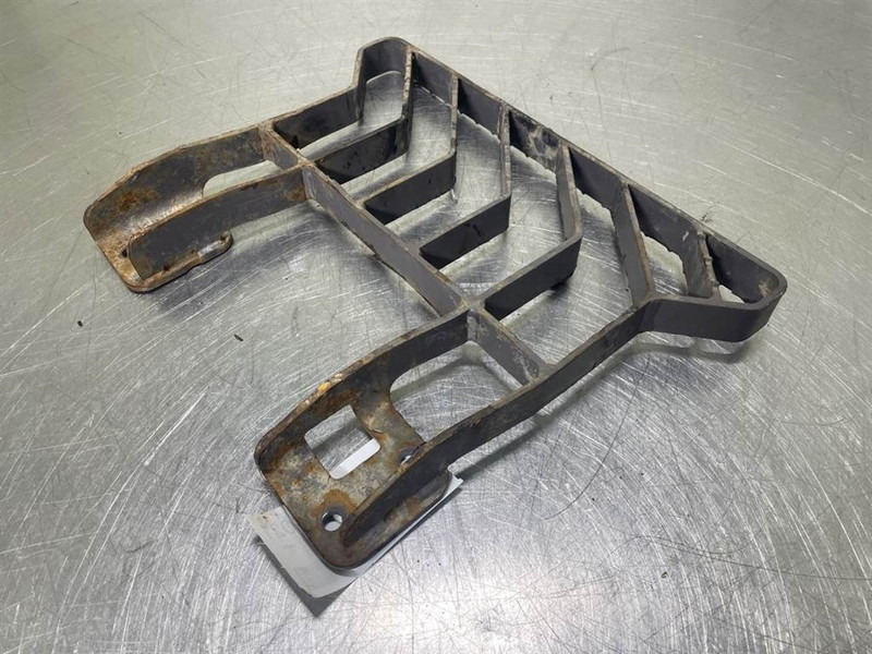 Ahlmann AS900-23120256-Stair panel/Trittstufen/Traptreden - Frame/ Chassis for Construction machinery: picture 4 Ahlmann AS900-23120256-Stair panel/Trittstufen/Traptreden - Frame/ Chassis for Construction machinery: picture 4