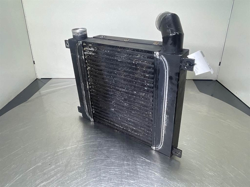 Ahlmann AZ14-4108508A/4181460A-Cooler/Kühler/Koeler - Engine for Construction machinery: picture 4 Ahlmann AZ14-4108508A/4181460A-Cooler/Kühler/Koeler - Engine for Construction machinery: picture 4