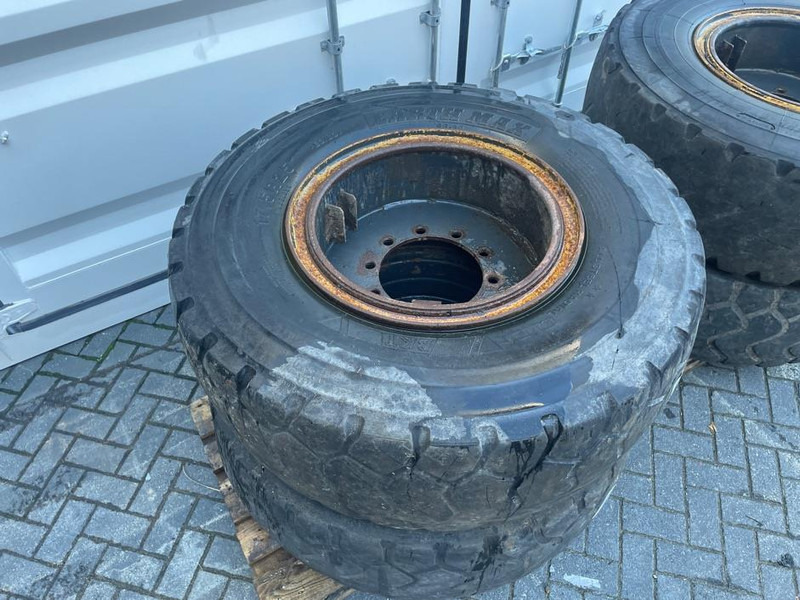 Ahlmann AZ14-BKT 17.5R25-Tire/Reifen/Band - Wheels and tires for Construction machinery: picture 2 Ahlmann AZ14-BKT 17.5R25-Tire/Reifen/Band - Wheels and tires for Construction machinery: picture 2