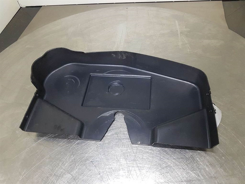 Case 621D - Cover/Haube/Kap - Frame/ Chassis for Construction machinery: picture 3 Case 621D - Cover/Haube/Kap - Frame/ Chassis for Construction machinery: picture 3