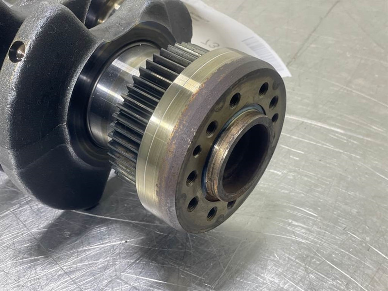Deutz BF4M1013E-04201319-Crankshaft/Kurbelwelle/Krukas - Engine for Construction machinery: picture 5 Deutz BF4M1013E-04201319-Crankshaft/Kurbelwelle/Krukas - Engine for Construction machinery: picture 5