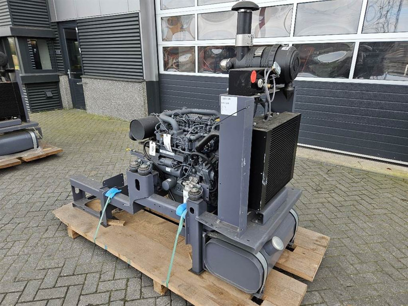 Deutz TD3.6L4 - Engine/Motor - Engine for Construction machinery: picture 3 Deutz TD3.6L4 - Engine/Motor - Engine for Construction machinery: picture 3