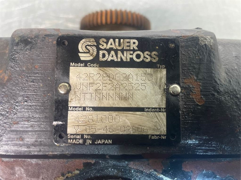 Genie Z34-22-Sauer Danfoss 42R28DG-Drive motor/Fahrmotor - Hydraulics for Construction machinery: picture 4 Genie Z34-22-Sauer Danfoss 42R28DG-Drive motor/Fahrmotor - Hydraulics for Construction machinery: picture 4