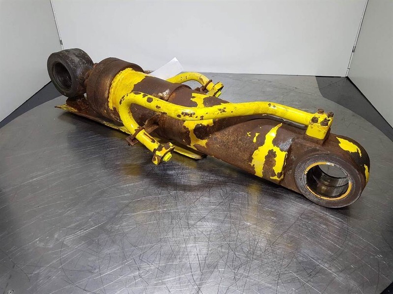 Hyundai HL760-9 - Tilt cylinder/Kippzylinder/Nijgcilinder - Hydraulics: picture 2 Hyundai HL760-9 - Tilt cylinder/Kippzylinder/Nijgcilinder - Hydraulics: picture 2