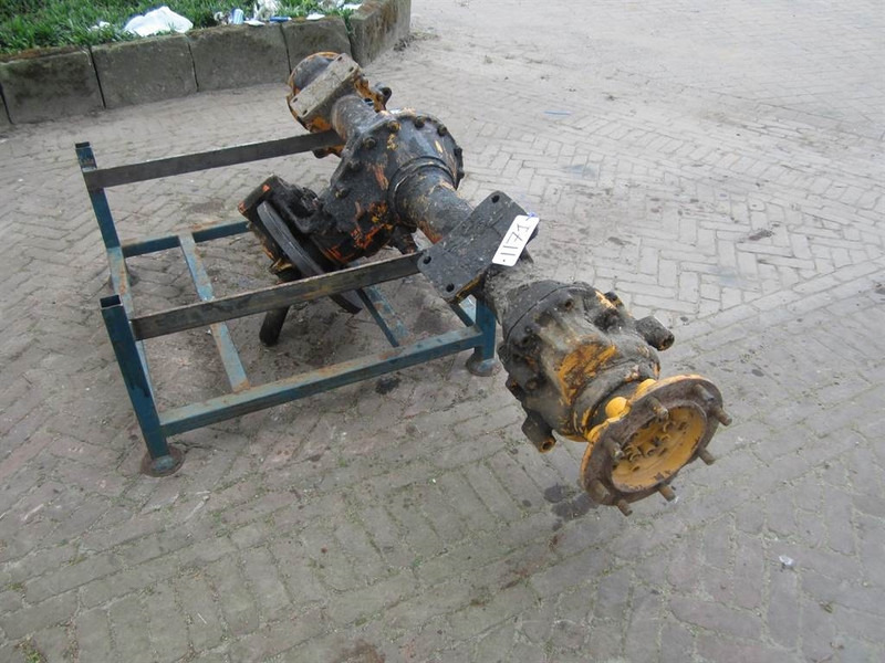 Mercedes-Benz - Axle/Achse/As - Axle and parts for Construction machinery: picture 1 Mercedes-Benz - Axle/Achse/As - Axle and parts for Construction machinery: picture 1
