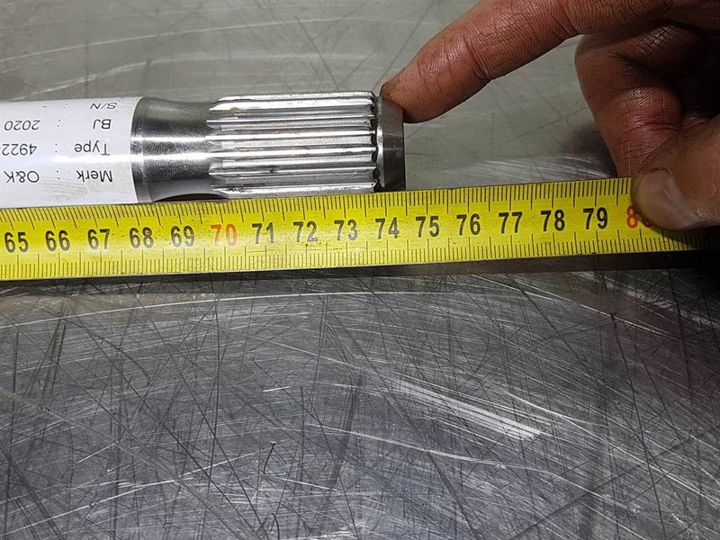 O & K L10.5-4922478-Joint shaft/Steckwelle/Steekas - Axle and parts for Construction machinery: picture 5 O & K L10.5-4922478-Joint shaft/Steckwelle/Steekas - Axle and parts for Construction machinery: picture 5