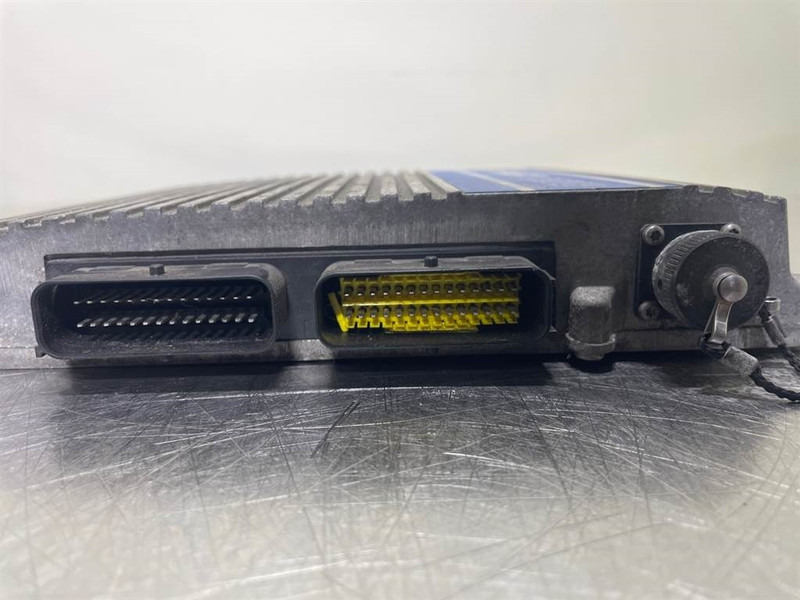 Poclain Smart Drive - ECU/Control box/Steuermodul - Electrical system for Construction machinery: picture 2 Poclain Smart Drive - ECU/Control box/Steuermodul - Electrical system for Construction machinery: picture 2